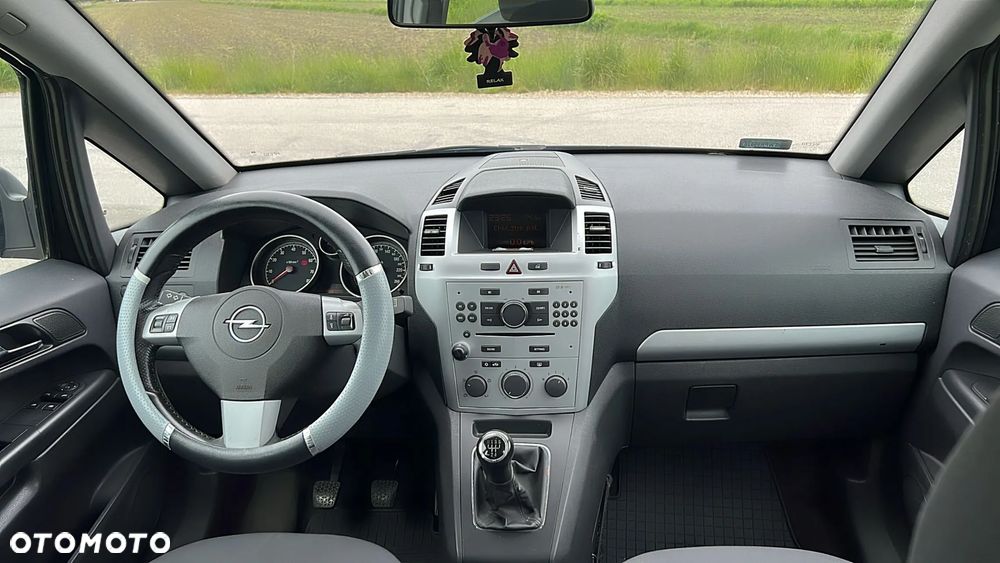 Opel Zafira 1.6 Active - 15