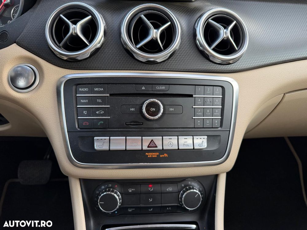 Mercedes-Benz GLA 200 d 7G-DCT Style - 17