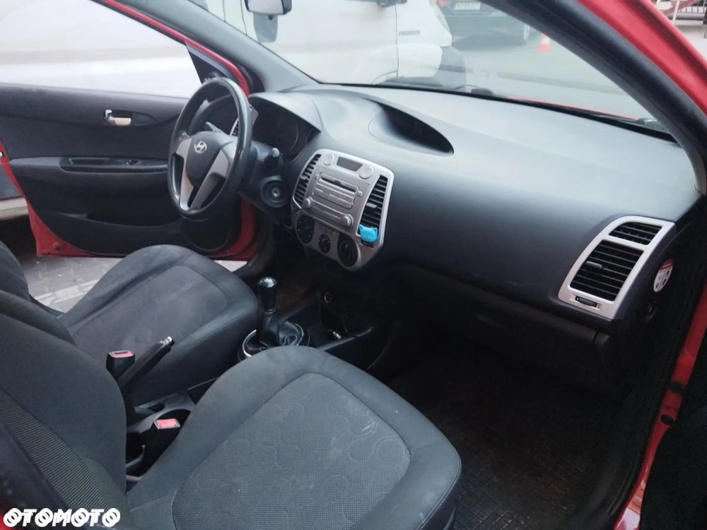 Hyundai i20 1.2 Classic EU5 - 4