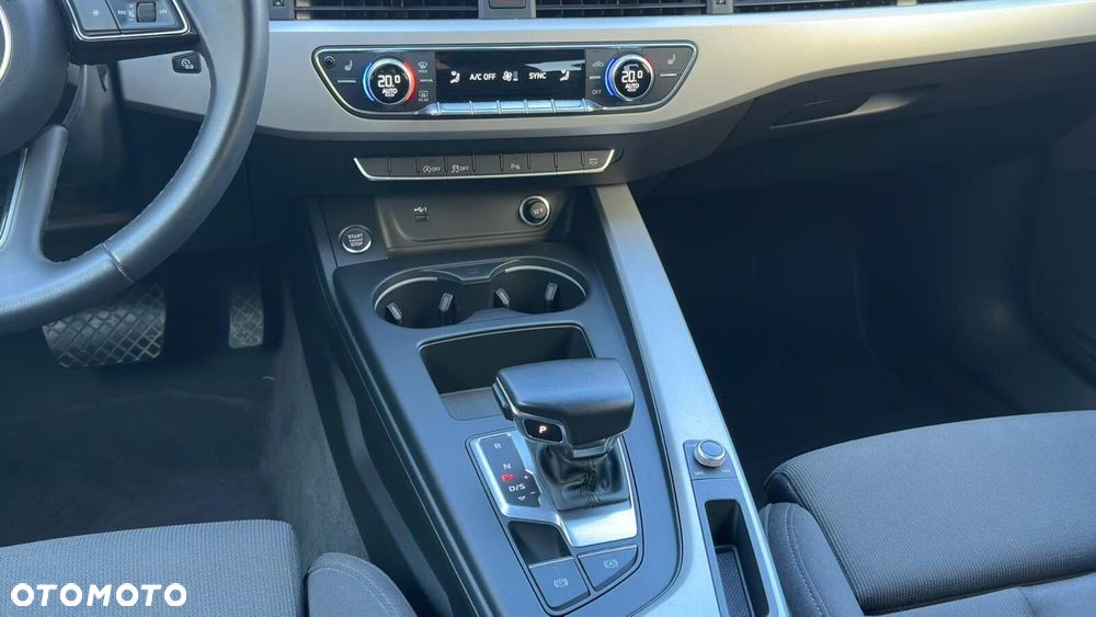 Audi A4 Limousine - 19