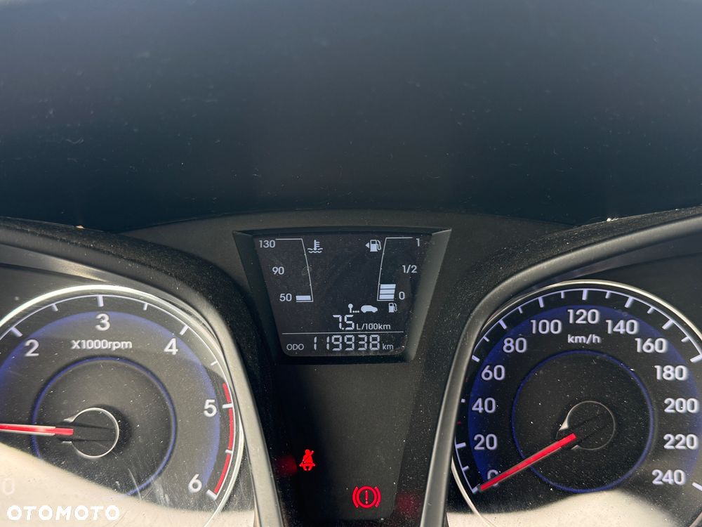 Hyundai ix20 1.6 CRDi blue Trend - 11