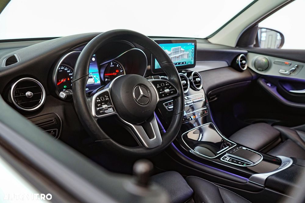 Mercedes-Benz GLC - 8