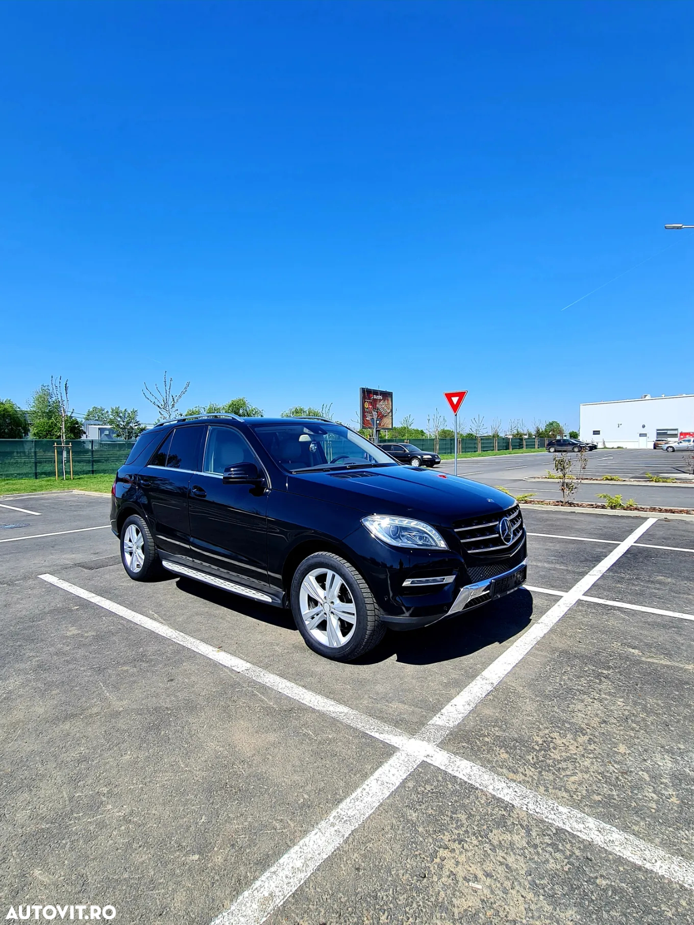 Mercedes-Benz ML 350 BlueTec 4MATIC Aut - 2