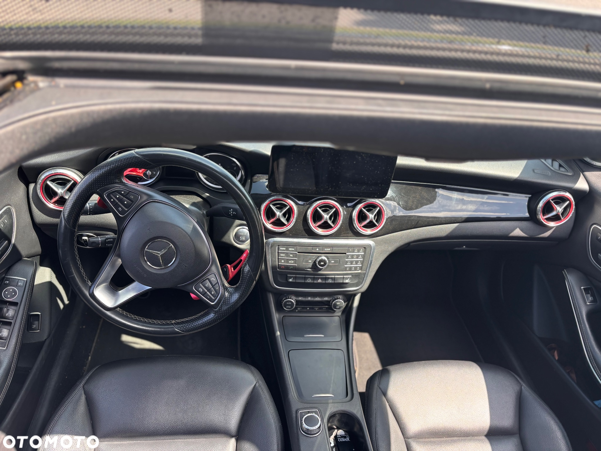 Mercedes-Benz CLA 250 7G-DCT AMG Line - 14