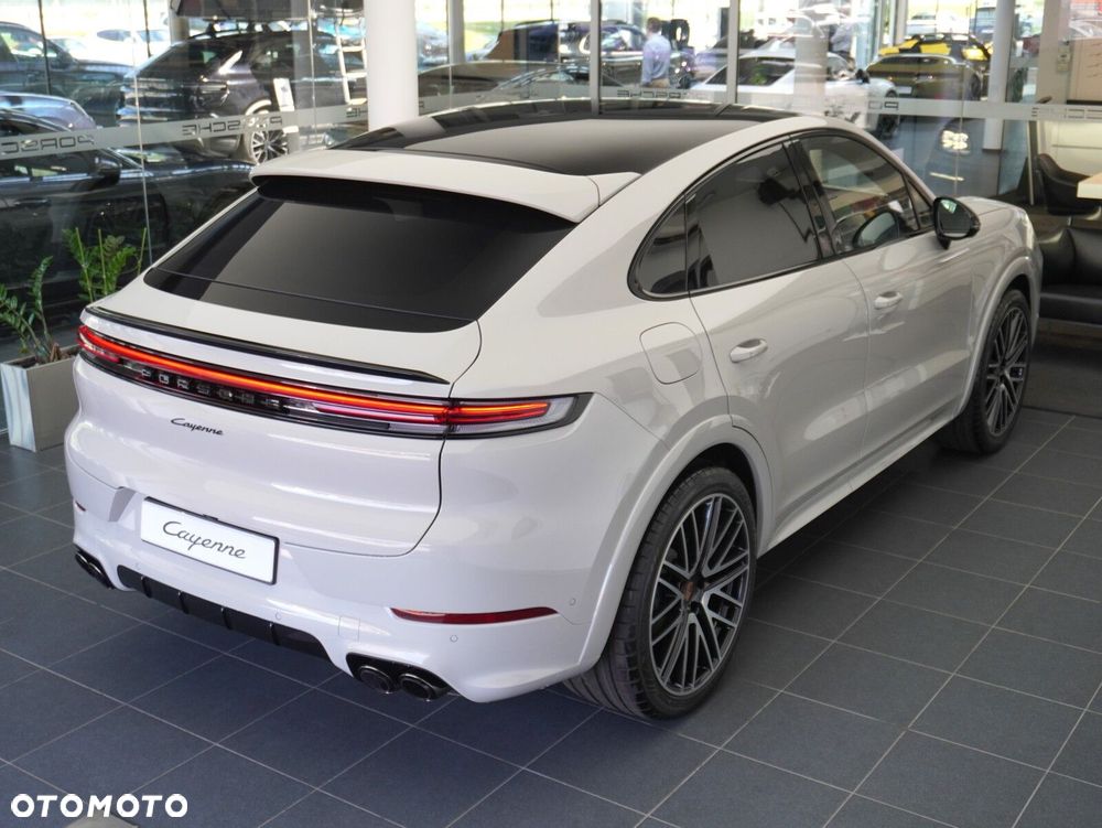 Porsche Cayenne Black Edition - 14