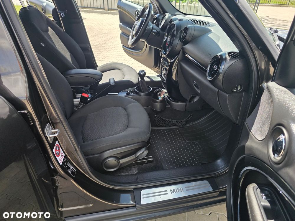 MINI Countryman Cooper D - 18