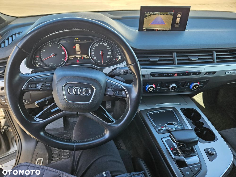 Audi Q7 - 9
