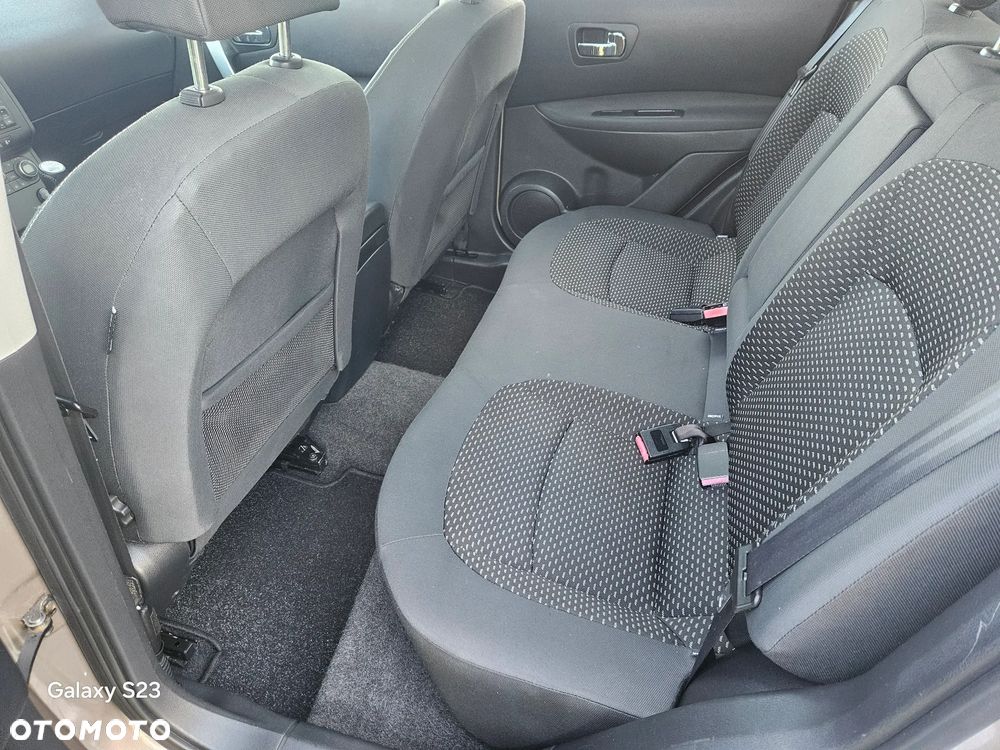 Nissan Qashqai - 22