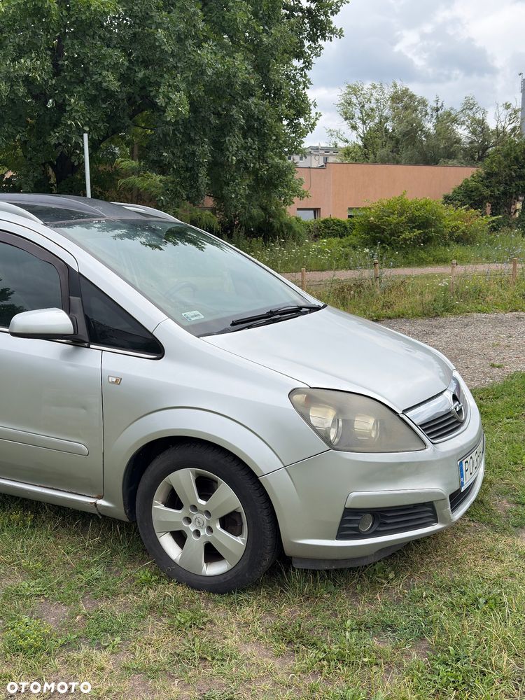 Opel Zafira 1.9 CDTI Elegance ActiveSelect - 3