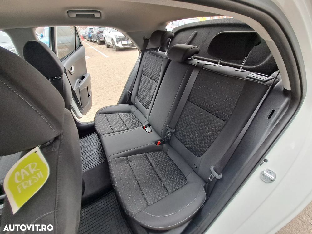 Kia Rio 1.2 MPI 5MT Urban - 18