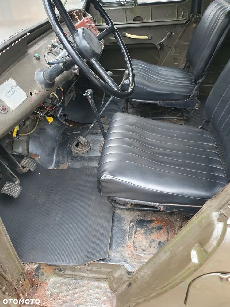 Uaz 469 B - 6