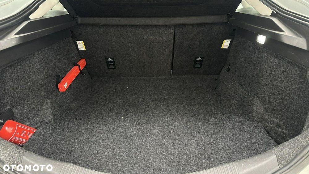 Ford Mondeo - 12