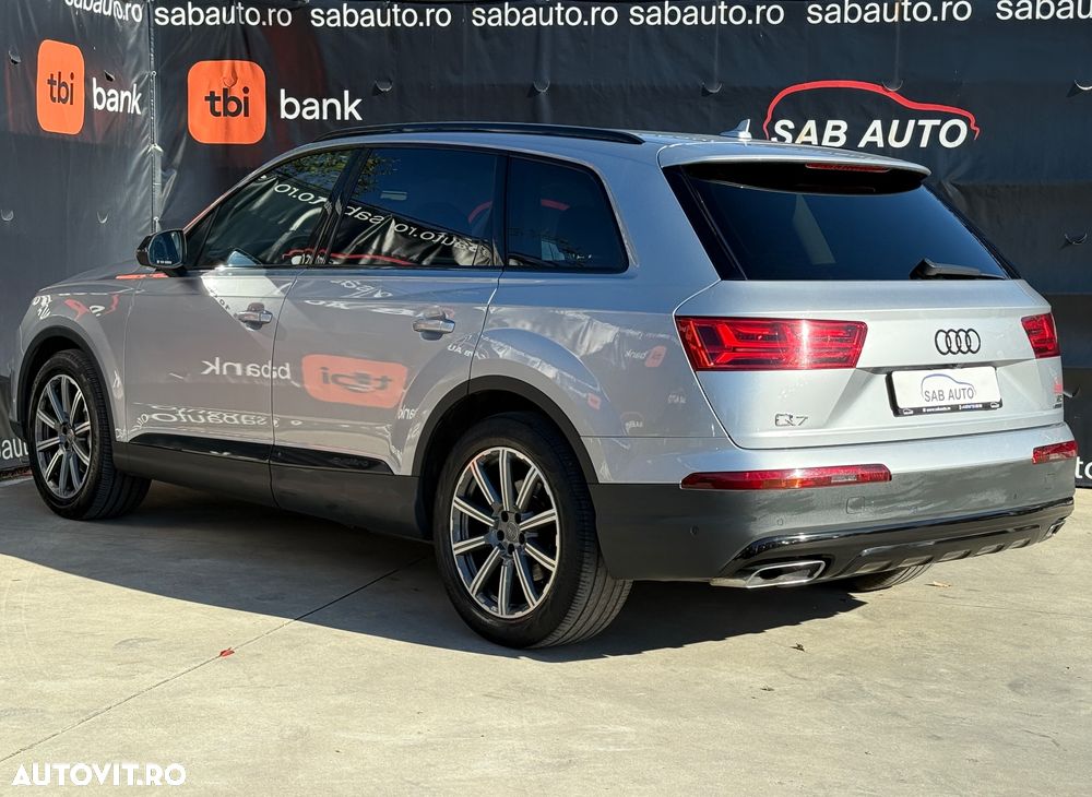 Audi Q7 - 28
