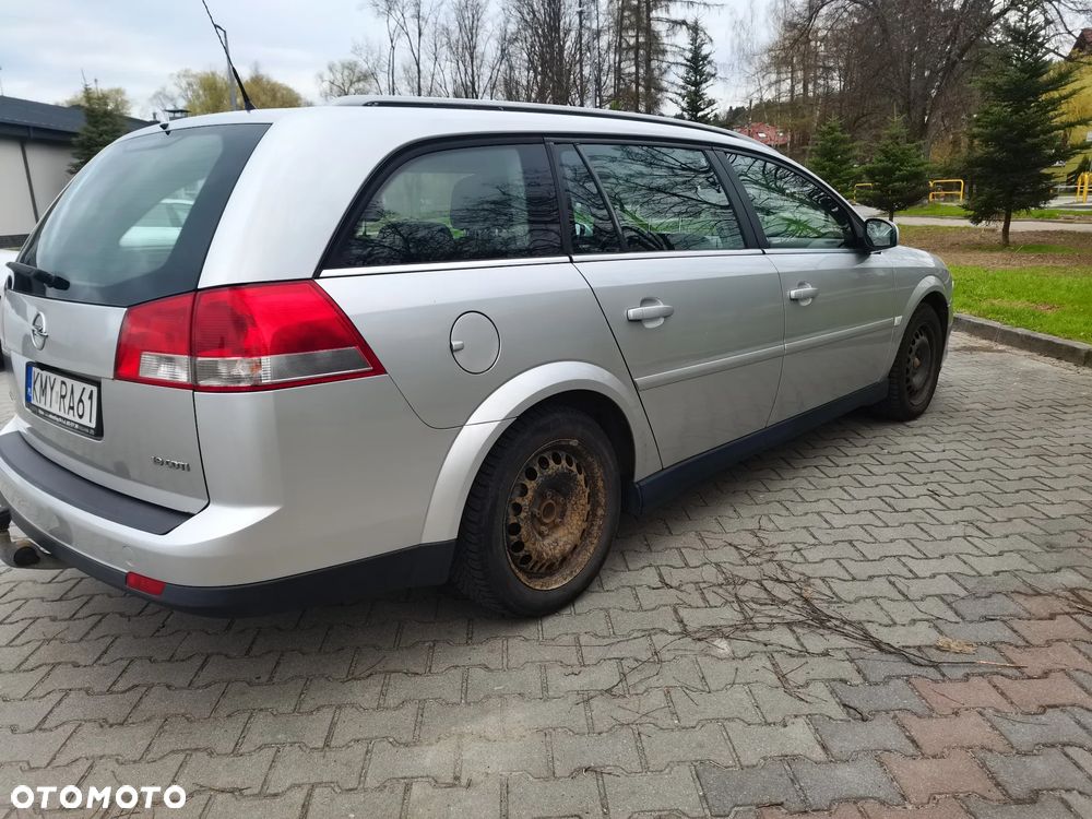 Opel Vectra 1.9 CDTI Essentia - 8