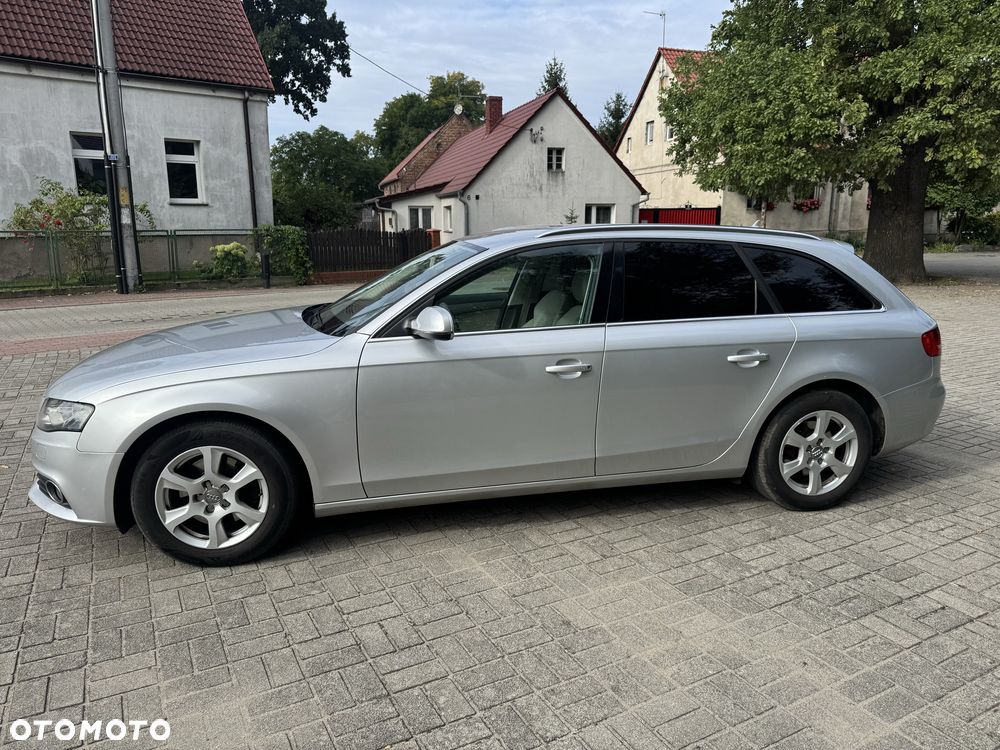 Audi A4 Avant 2009 photo 3