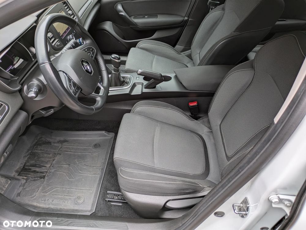 Renault Megane 1.5 Blue dCi Intens - 14