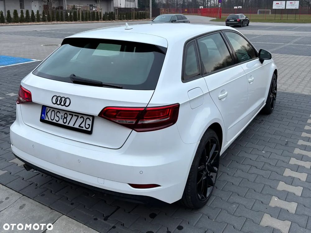 Audi A3 Sportback 1.6 TDI - 4