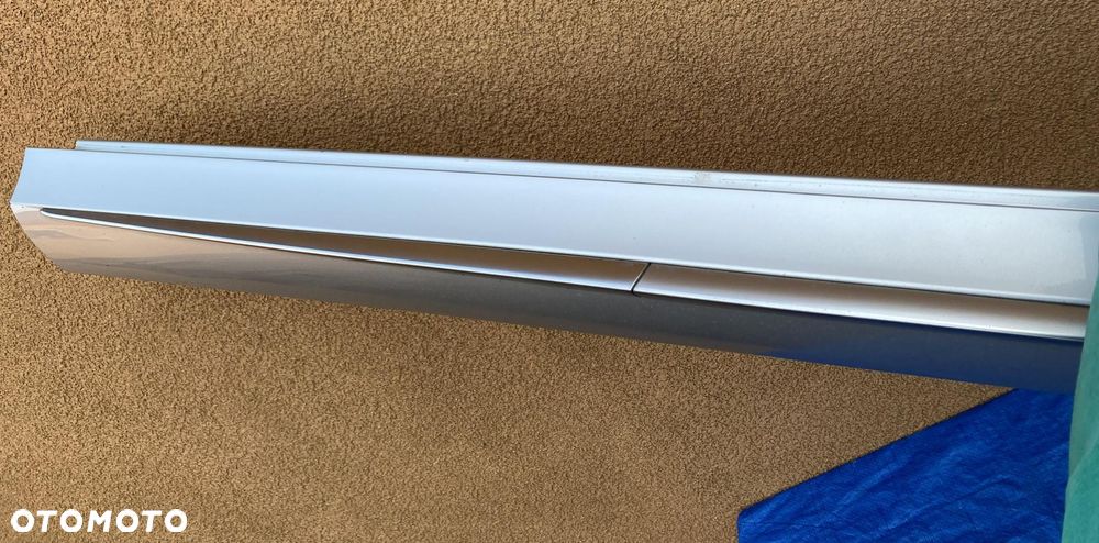 MERCEDES E W213 63AMG 63 AMG S PRÓG PRAWY 755 LISTWA NAKŁADKA KOMBI / SEDAN - 12