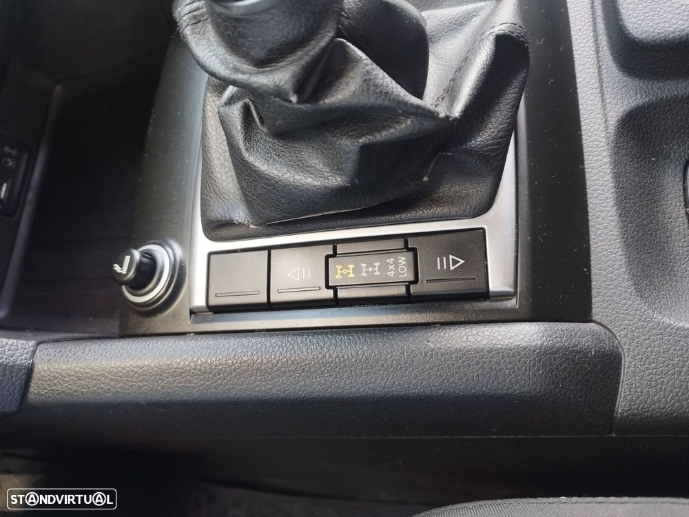 VW Amarok 3.0 TDI CD Highline 4x4 - 10