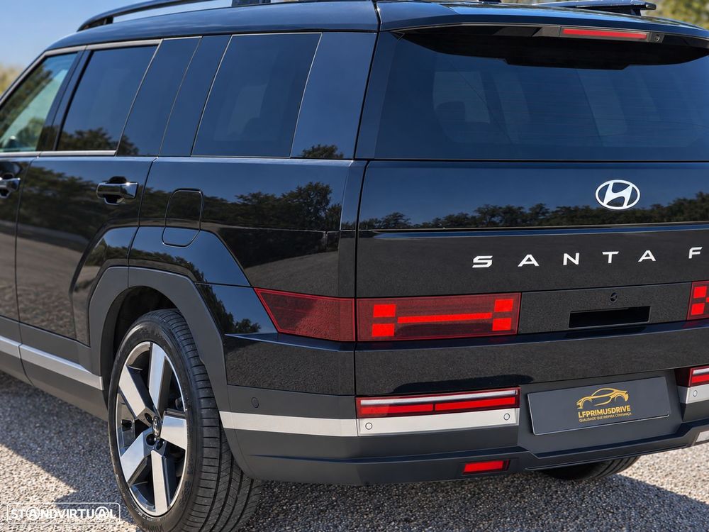 Hyundai Santa Fe 1.6 T-GDI HEV Vanguard - 18