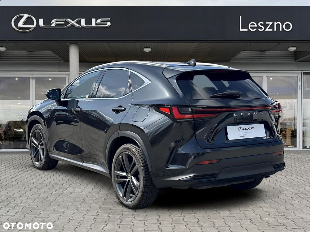 Lexus NX - 4