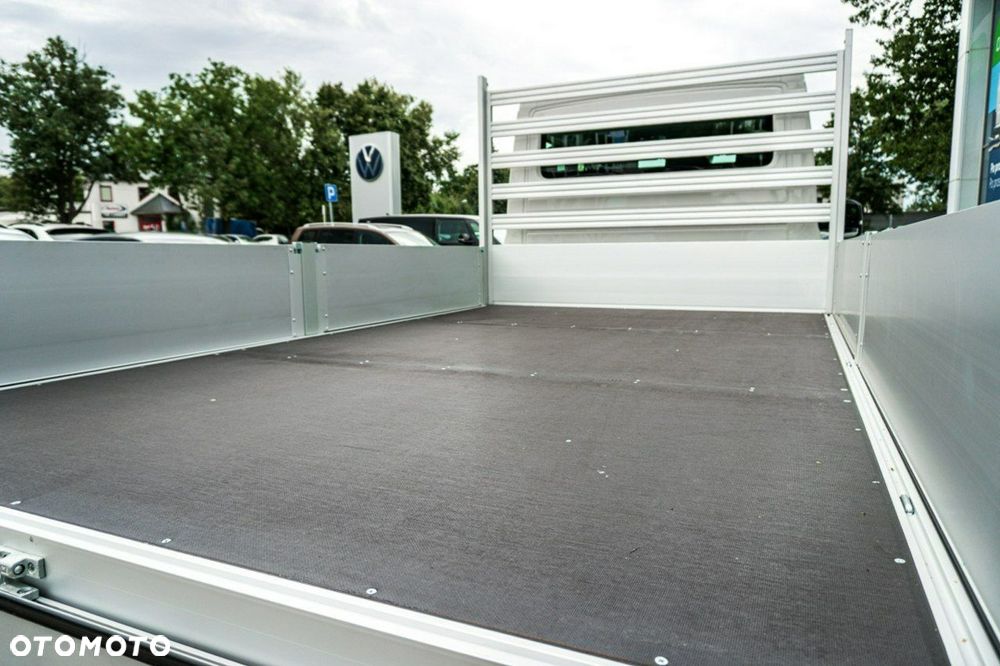 Volkswagen Crafter - 27