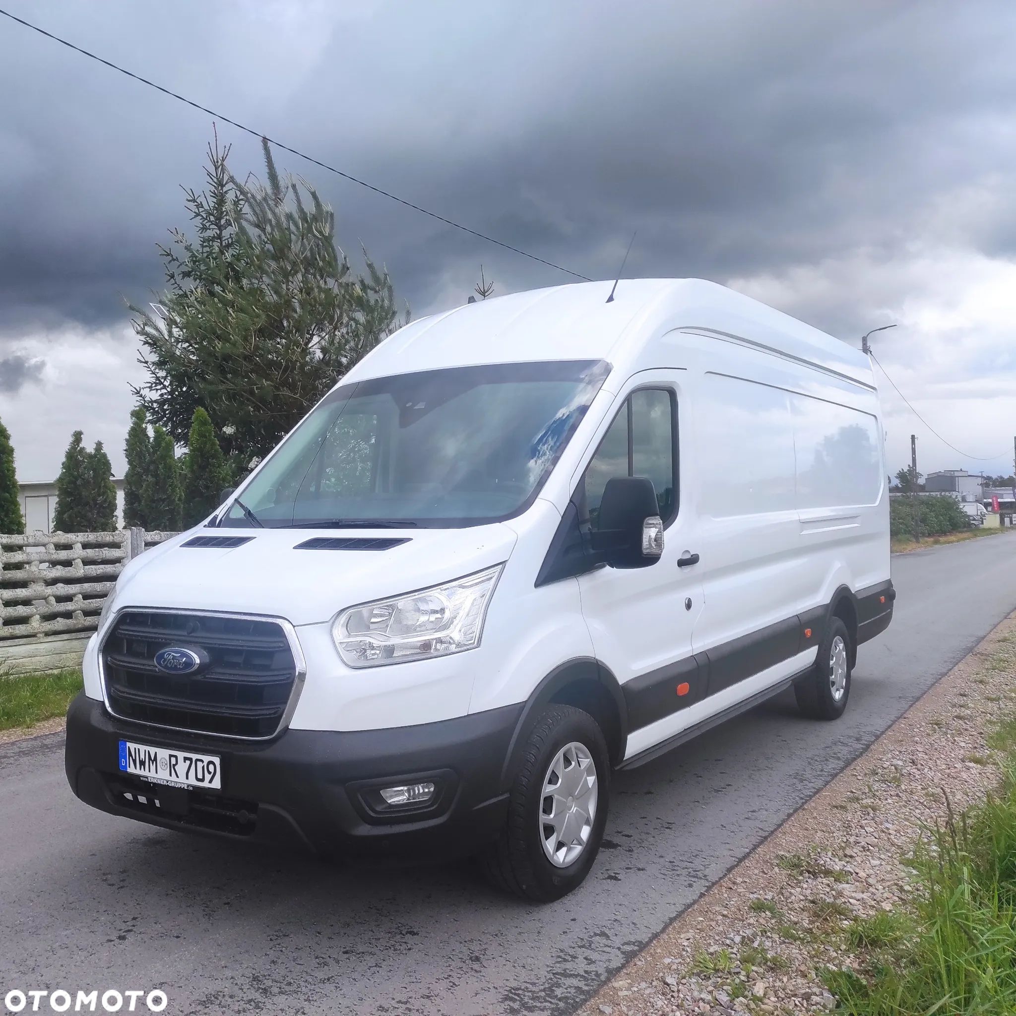 Ford Transit - 1
