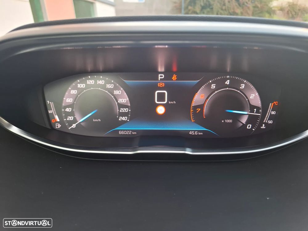 Peugeot 3008 1.2 PureTech Allure EAT8 - 15