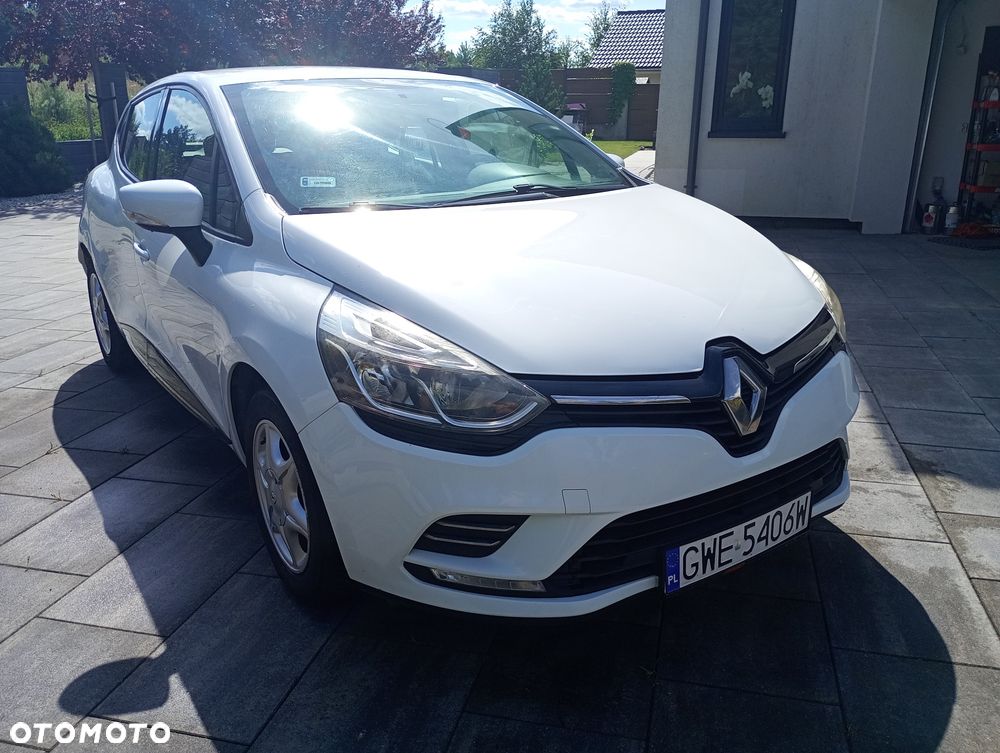 Renault Clio 1.2 16V Alize - 1