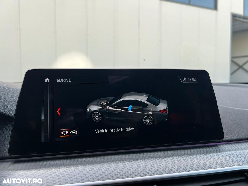 BMW Seria 5 530e AT PHEV - 40