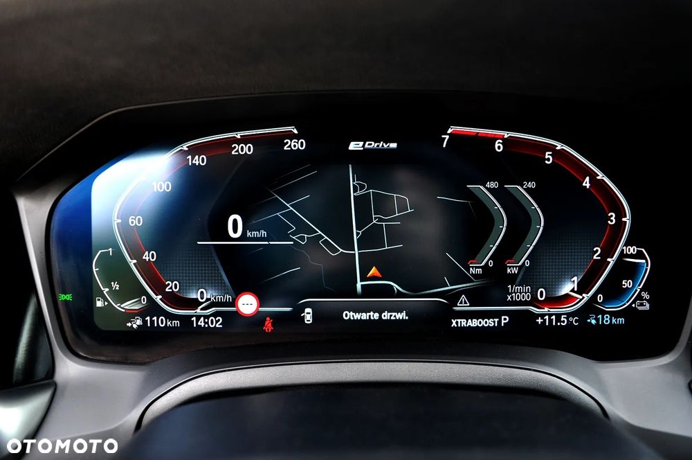BMW Seria 3 330e M Sport sport - 40