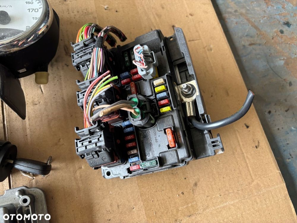 PEUGEOT 207 1.6 VTI ZESTAW STARTOWY DO ODPALANIA STACYJKA KLUCZ 0261201863 - 3