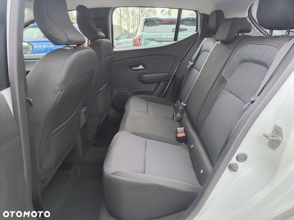 Dacia Sandero - 10