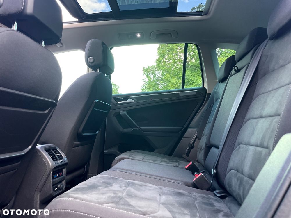 Volkswagen Tiguan 2.0 TDI SCR DSG R-Line - 12