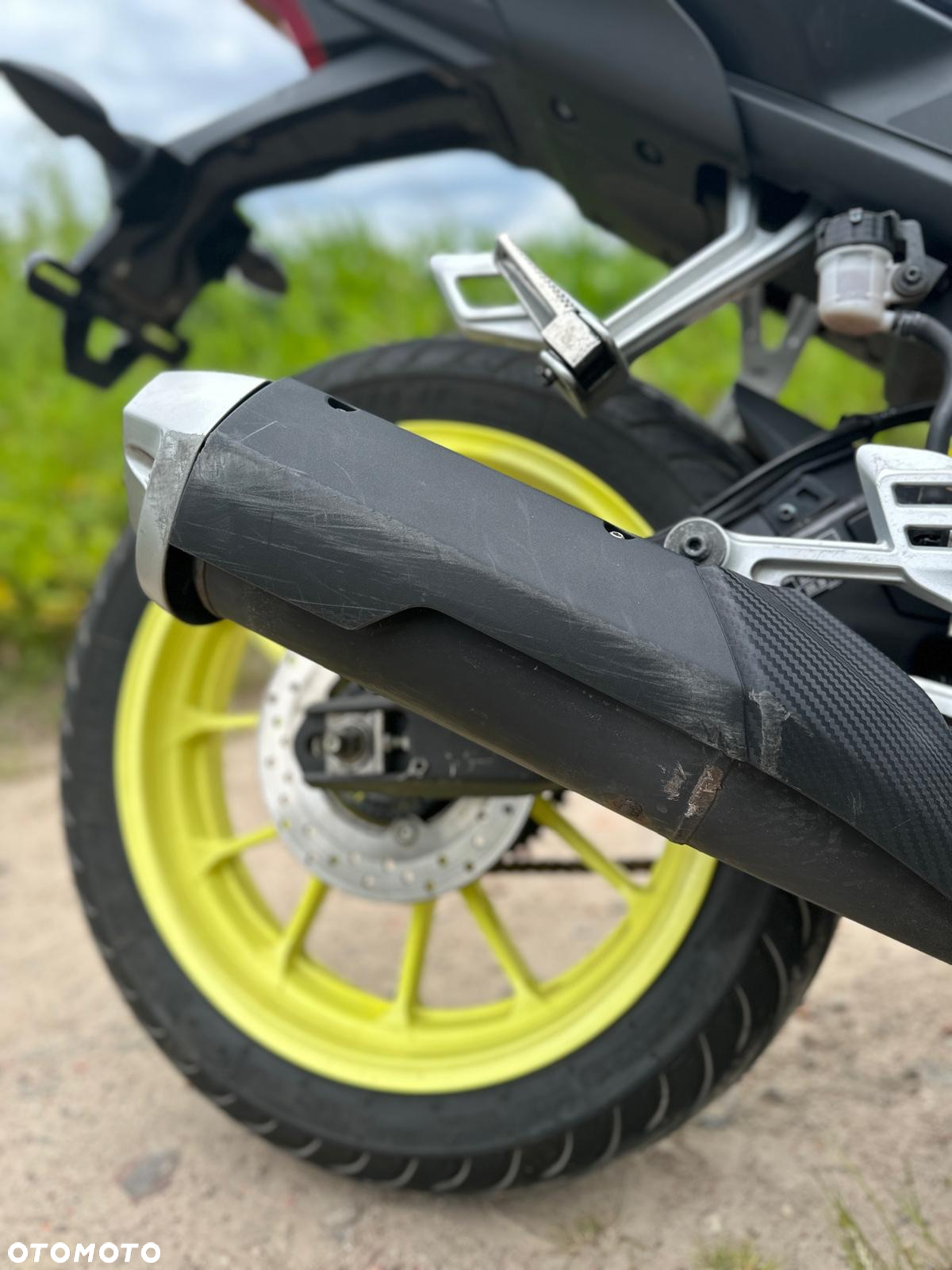 Yamaha YZF - 9