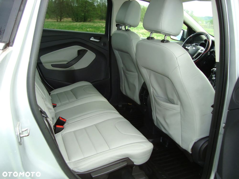 Ford Kuga - 15
