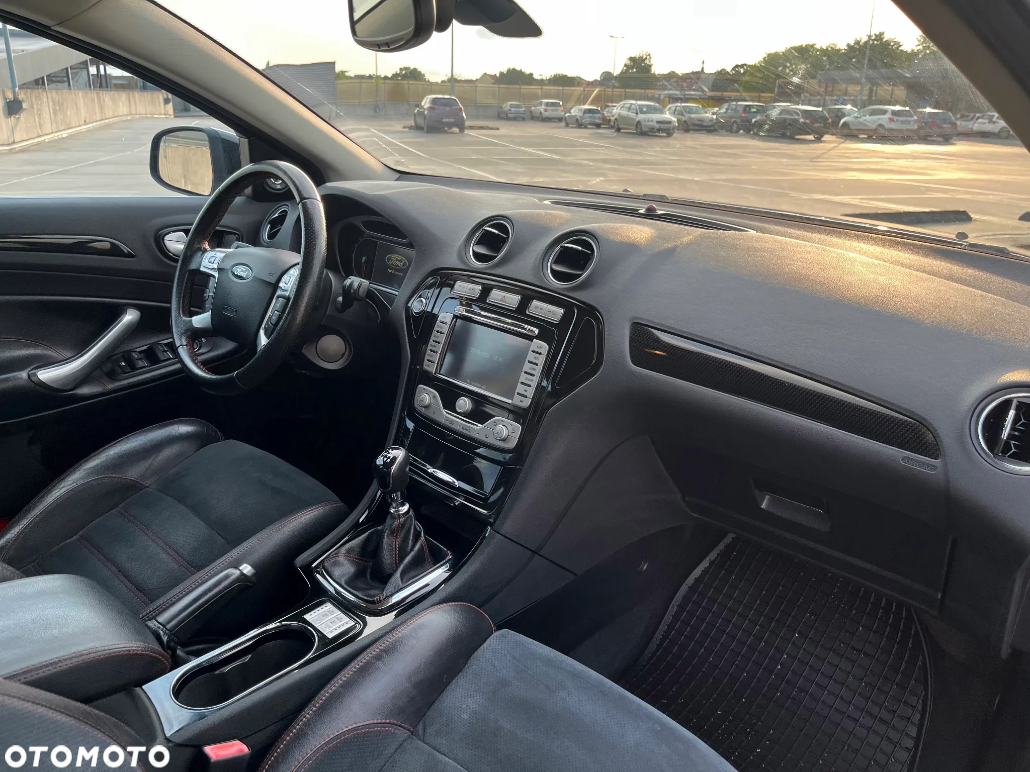 Ford Mondeo 2.5 Titanium S - 20