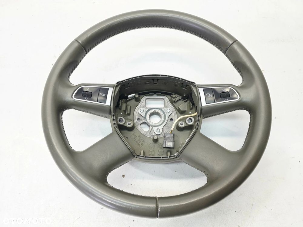 KIEROWNICA SKÓRA MULTI AUDI A3 8P A4 B8 A5 8T Q5 8R 8R0419091S WUP 10/26 - 2