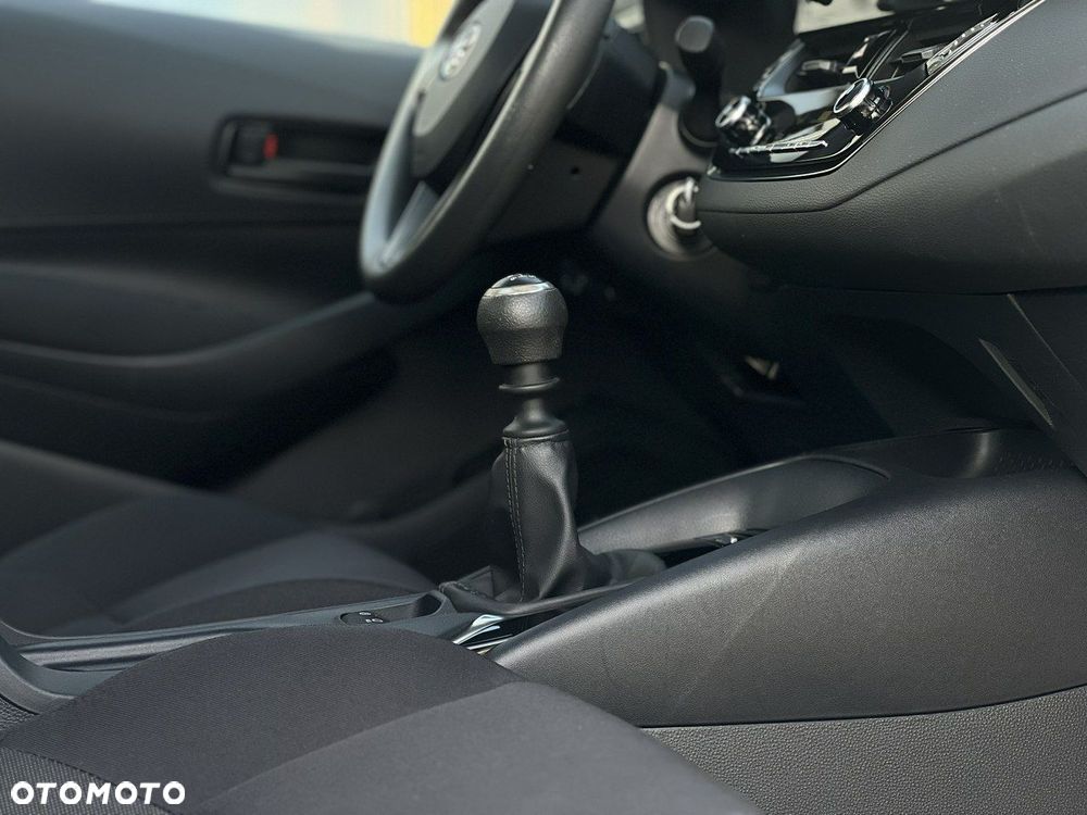 Toyota Corolla 1.2 T Active - 22