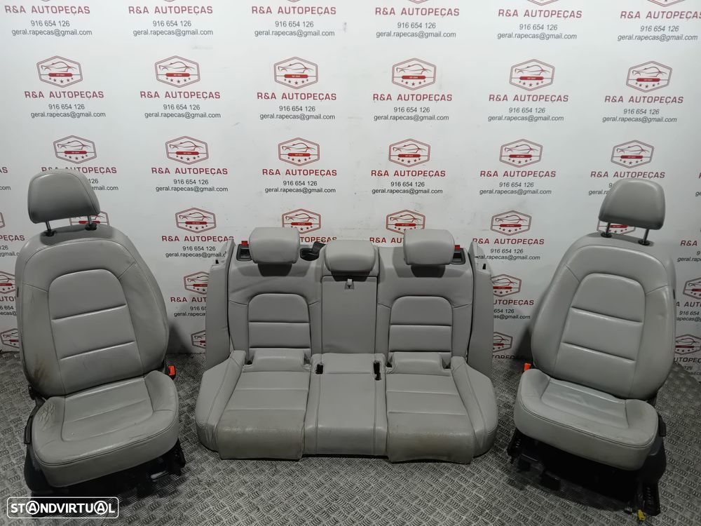Conjunto de Bancos Audi A4 B8 em Pele Originais - 14