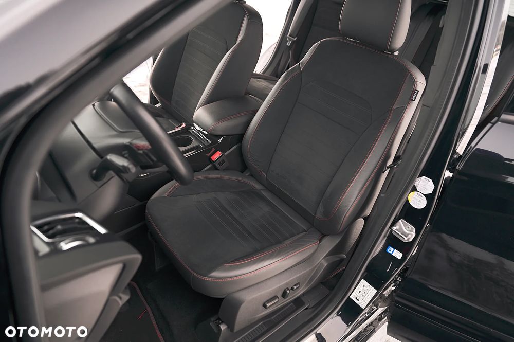 Ford Kuga 2.0 TDCi AWD ST-Line Black - 23