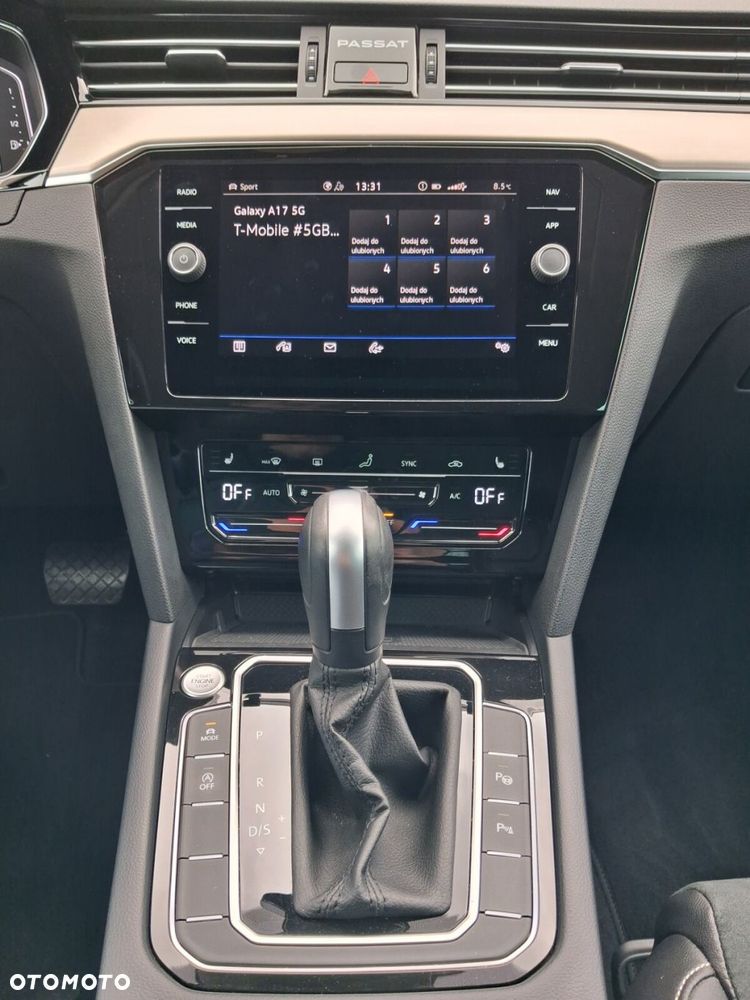 Volkswagen Passat - 23