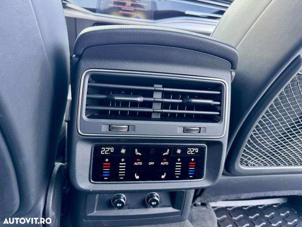 Audi Q7 50 TDI quattro Tiptronic S line - 10