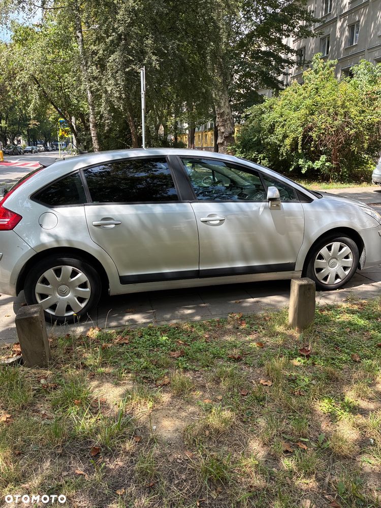 Citroën C4 1.6 HDi Magic - 6