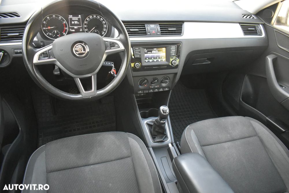 Skoda RAPID 1.2 TSI Ambition - 13