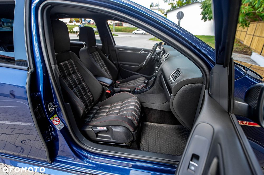 Volkswagen Golf 2.0 GTI DSG Edition 35 - 37