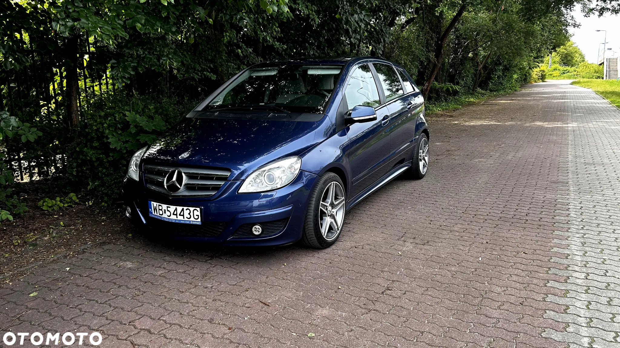 Mercedes-Benz Klasa B 180 CDI - 21