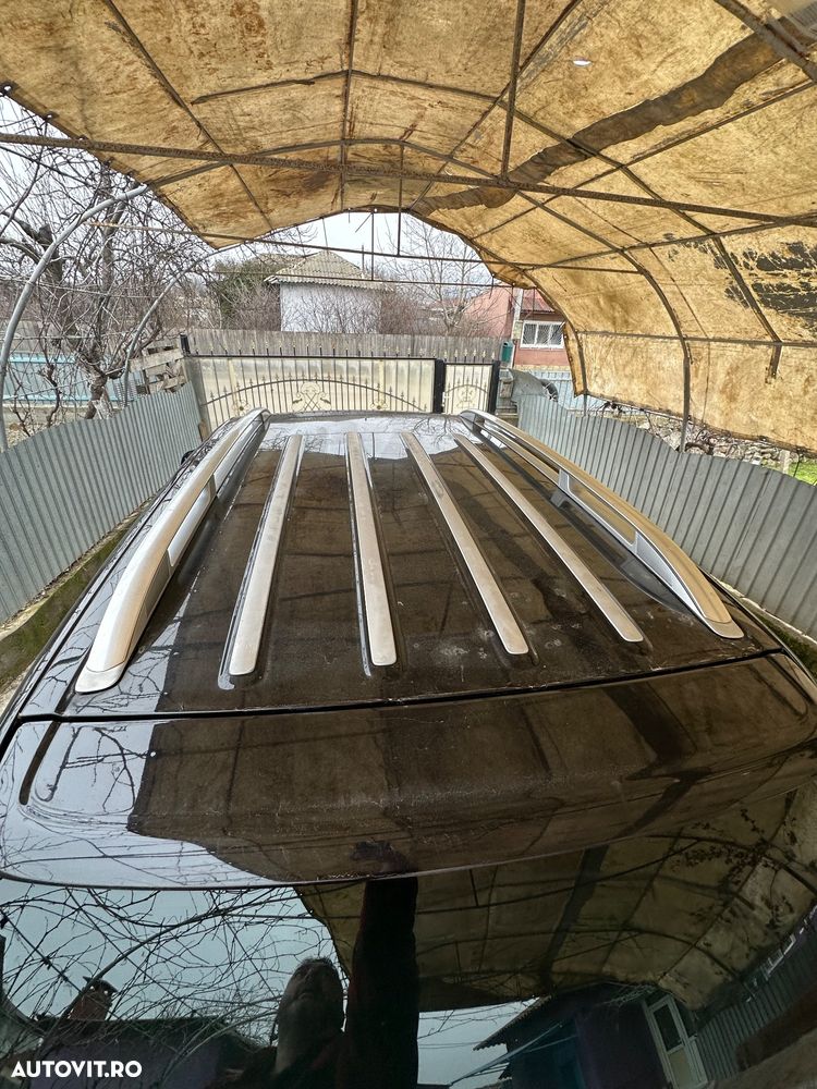 Volkswagen Touareg - 8