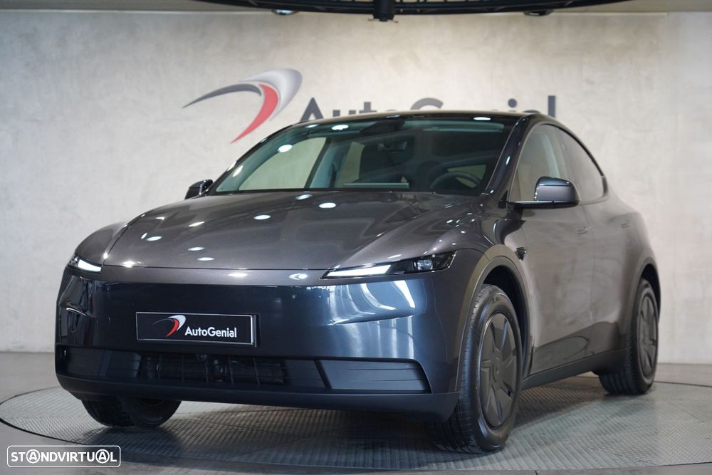 Tesla Model Y Long Range Tração Traseira - 2