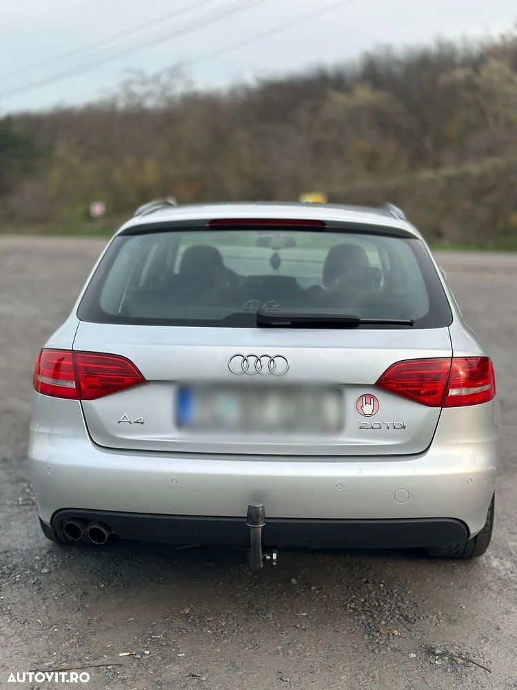 Audi A4 - 5